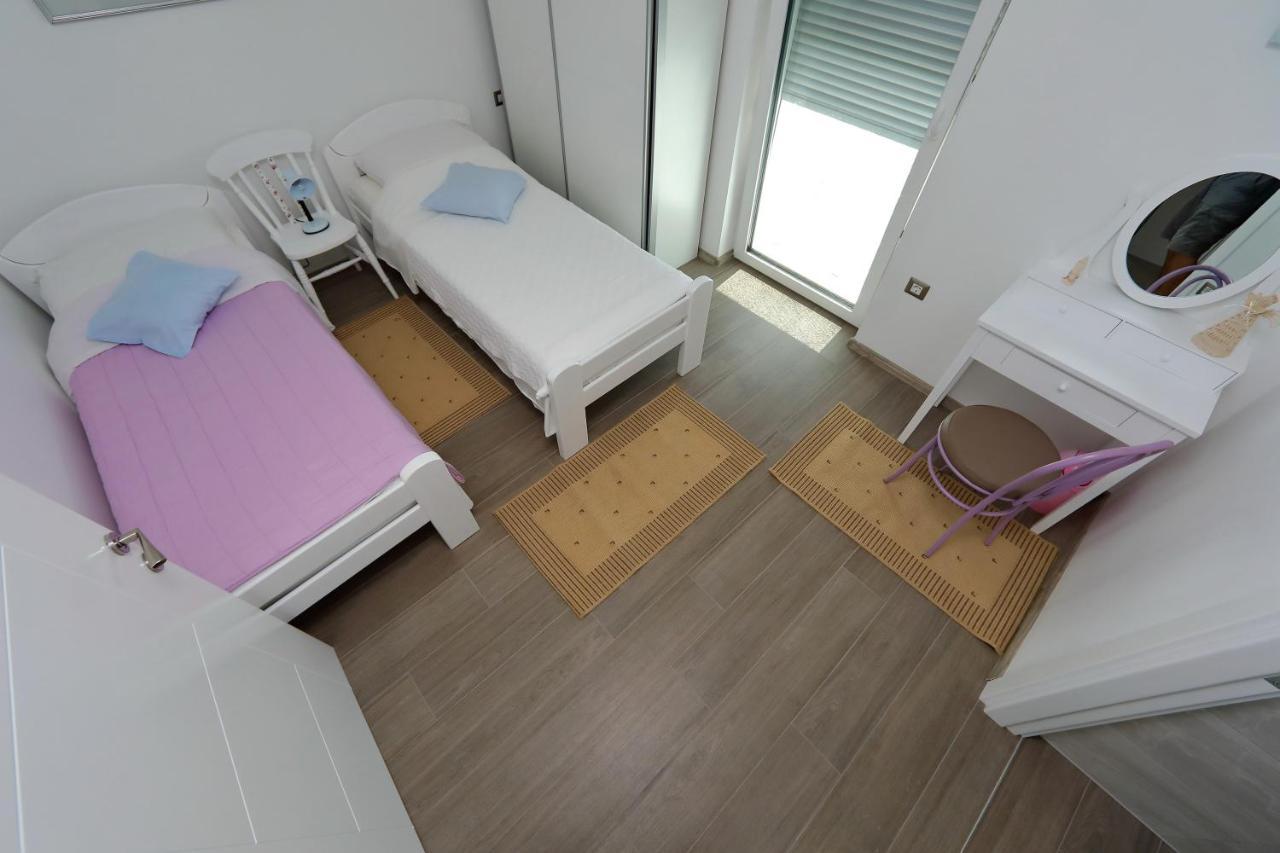 Apartmani Marina S Pogledom, Sukošan Eksteriør billede