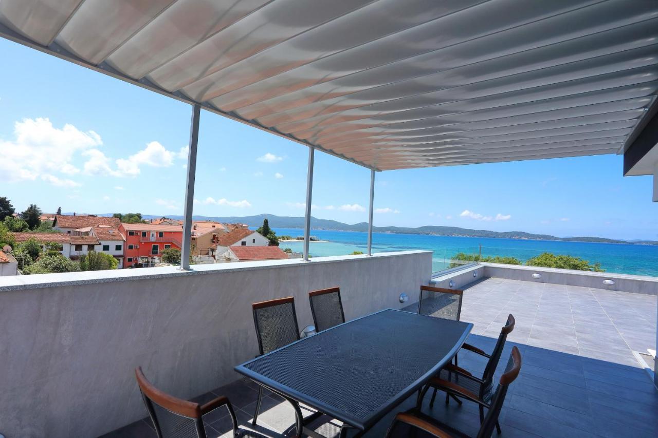 Apartmani Marina S Pogledom, Sukošan Eksteriør billede